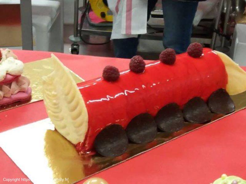 Bûche tout en douceur et en légèreté mousse aux dragées