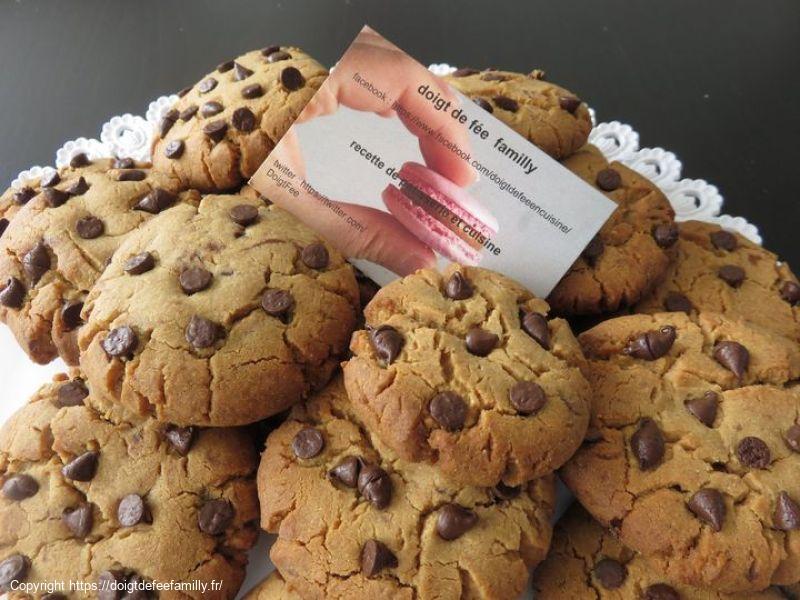 Cookies au beurre de cacahuètes et pépites de chocolat 